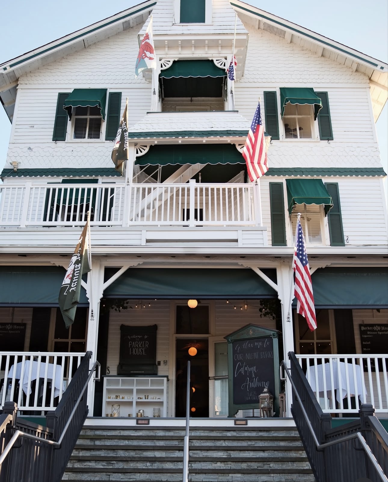 The Vault - Weddings & Events – Food & Decor